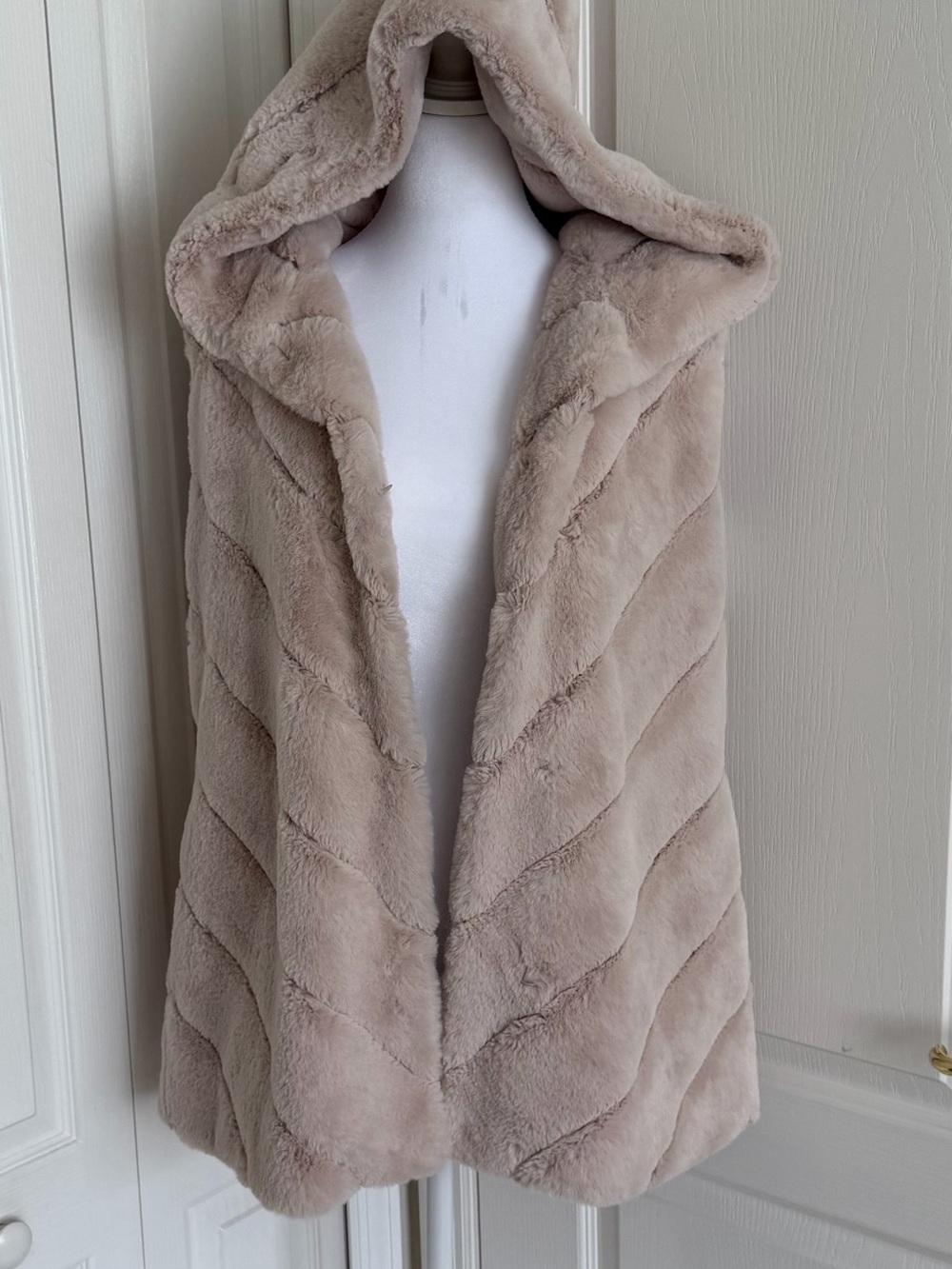 BCBGeneration Soft Rose Hooded Faux-Fur Vest